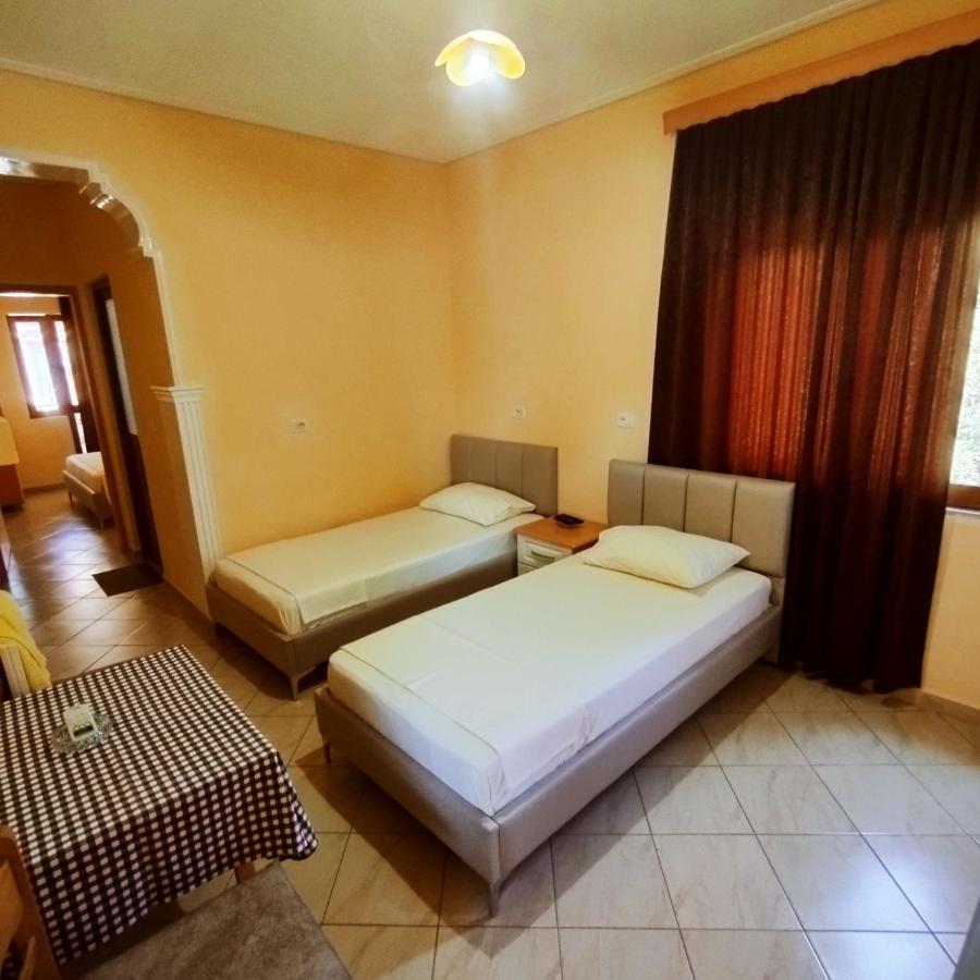 Mejdi Apartments Sarande Room photo